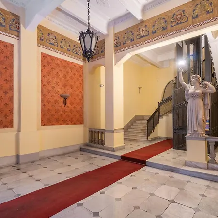 Bed & Breakfast Palazzo Galeoni Luxury 4*